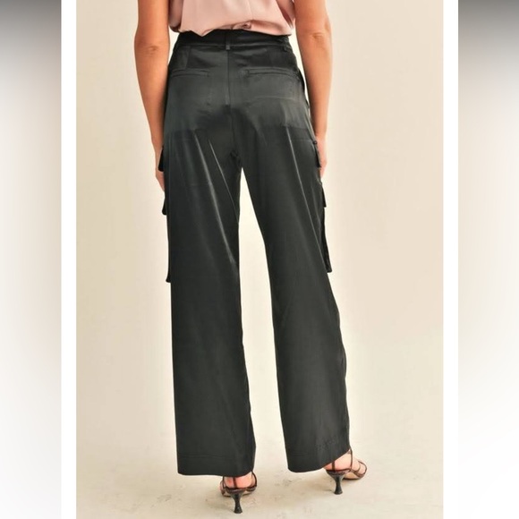 RESET By Jane Black Satin Cargo Wide Leg Pants Size Medium - Picture 2 of 13